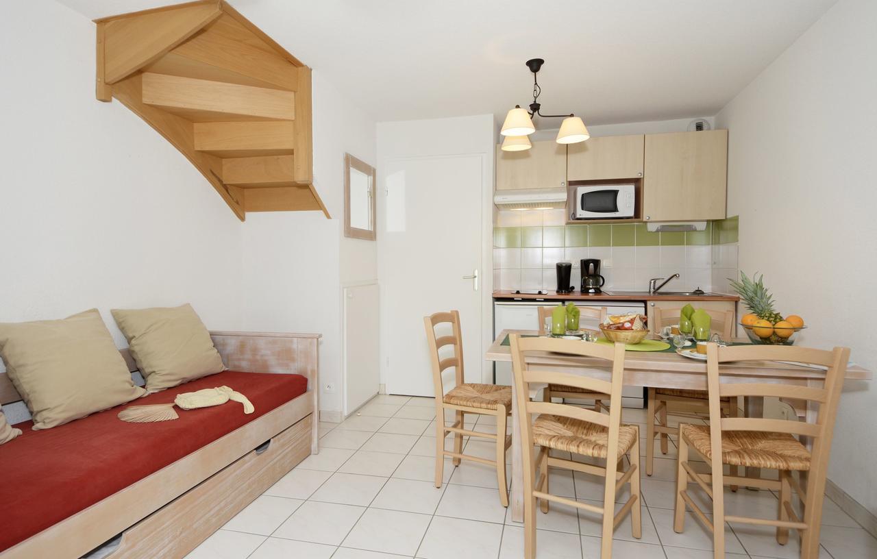 Residence Odalys Le Hameau Du Lac Rignac  エクステリア 写真