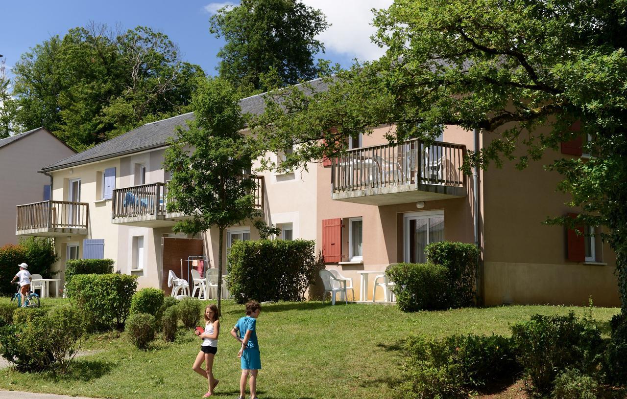 Residence Odalys Le Hameau Du Lac Rignac  エクステリア 写真