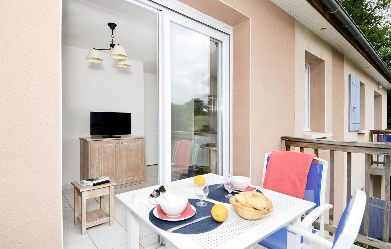 Residence Odalys Le Hameau Du Lac Rignac  エクステリア 写真