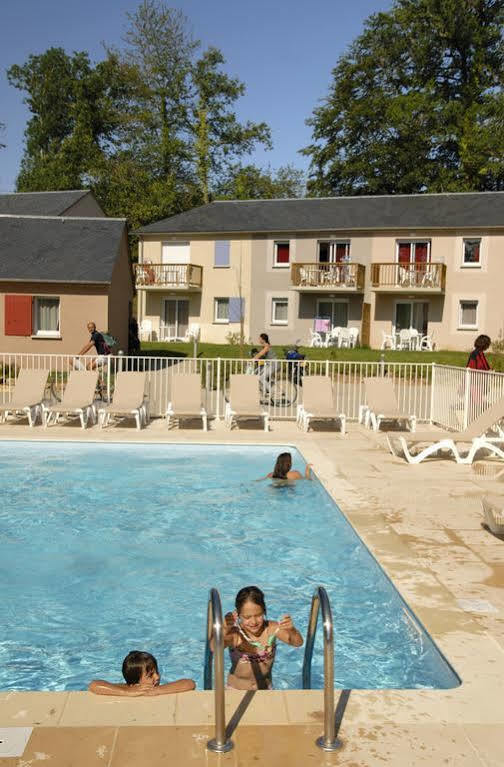 Residence Odalys Le Hameau Du Lac Rignac  エクステリア 写真