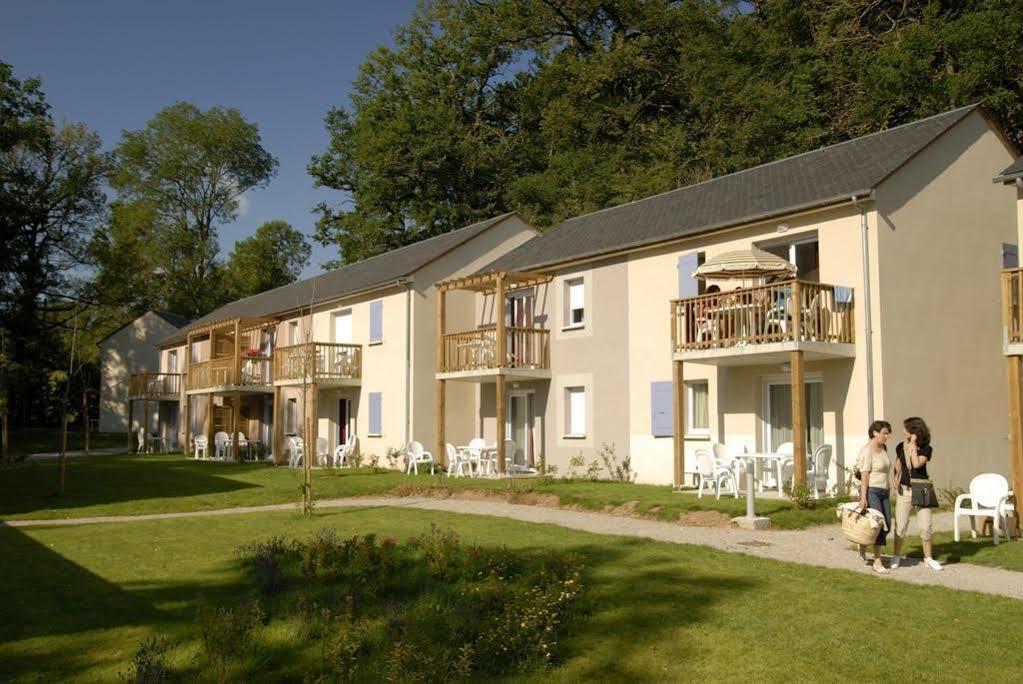 Residence Odalys Le Hameau Du Lac Rignac  エクステリア 写真